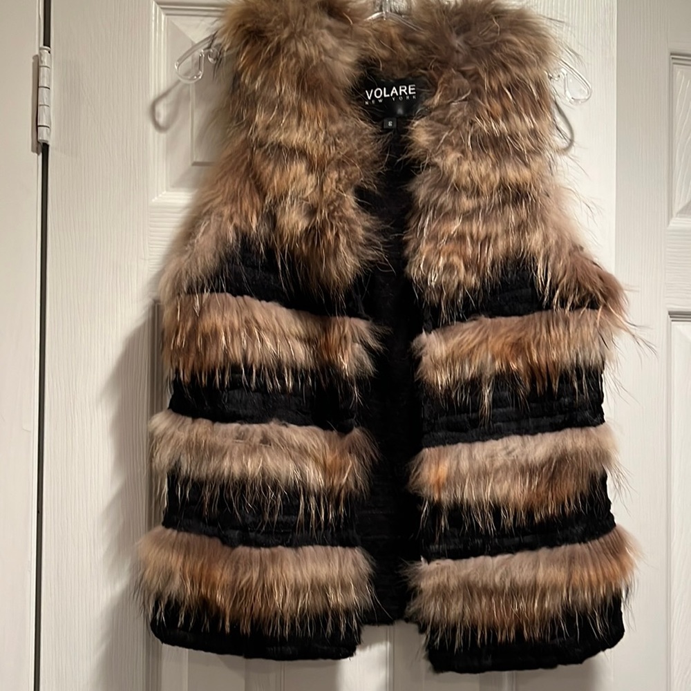 VOLARE New York Fur Vest